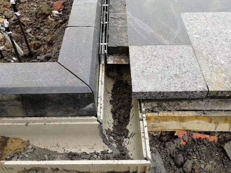 缝隙式树脂混凝土排水沟施工方案